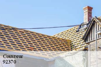 Couvreur 92370